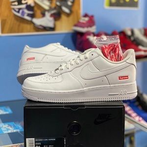 Air Force 1 “supreme”